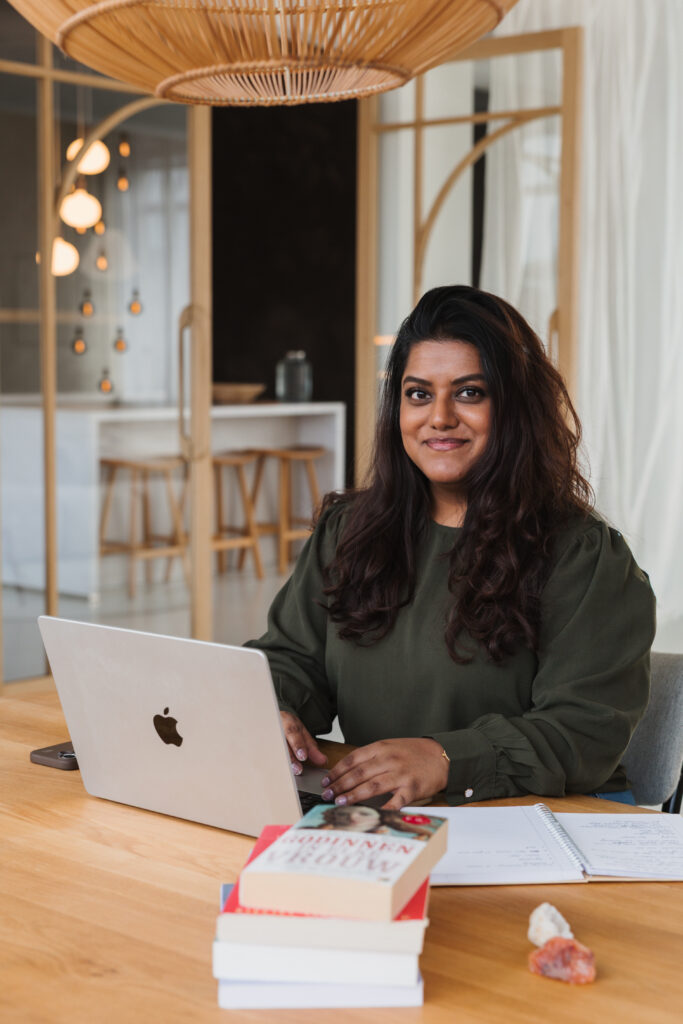 Yasmine Setoe - SEYA Coaching & Advies